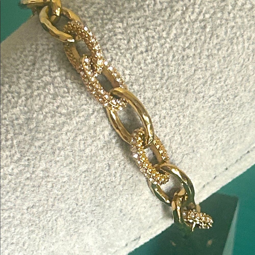 Stella & Dot Gold Tone Pavé Crystal Encrusted Chain Link Bracelet - Picture 3 of 11
